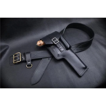 Flap Gürtelholster aus schwarzem Leder