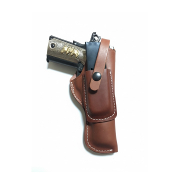 Field Holster aus braunem Leder mit Spare Tasche