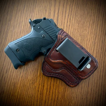 Braunes IWB-Lederholster mit Zero Cant