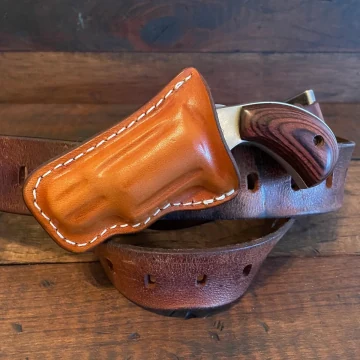Braunes Leder-Taschenclipholster für Revolver
