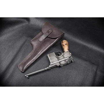Jagd-Klappenholster aus dunkelbraunem Leder