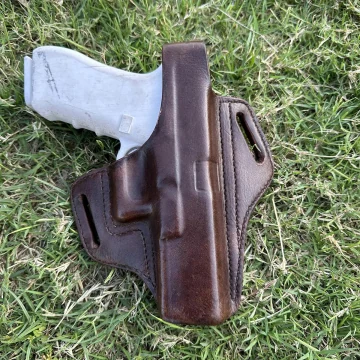 Vollnarbiges OWB-Lederholster mit Thumb-Break-Sicherung