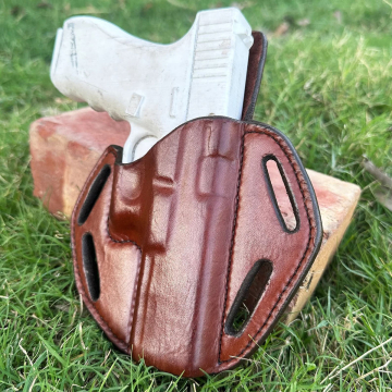 Passgeformtes OWB-Lederholster