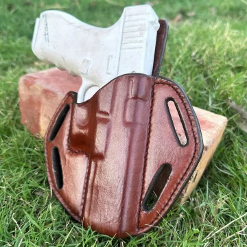 Passgeformtes OWB-Lederholster