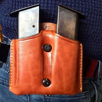 Holsters Schweiz.de K008 Doppel-Magazintasche - Leder, Doppel-Stack, Gürtelclip (Braunes)