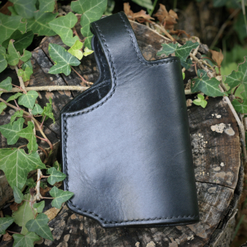 SIG Pro SP2022 Plain Leather Belt Holster - Front design reference