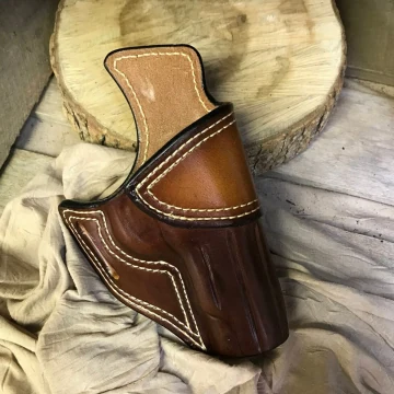 Two Tone Leder Avenger OWB-Holster