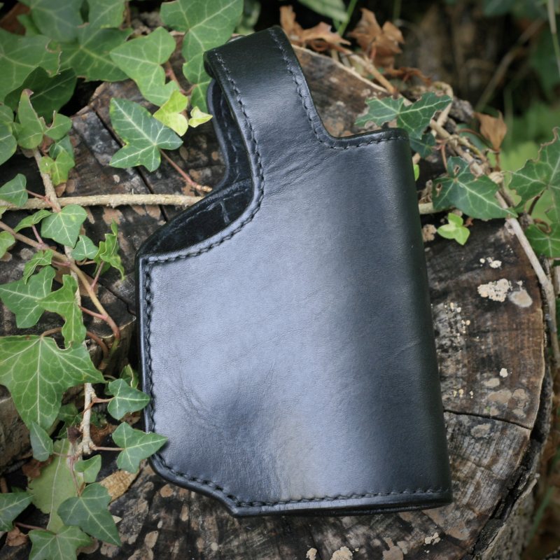 SIG Pro SP2022 Plain Leather Belt Holster - Front design reference