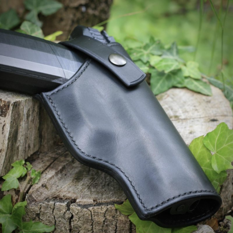Smith & Wesson M&P9 Plain Leather Belt Holster - Front design reference